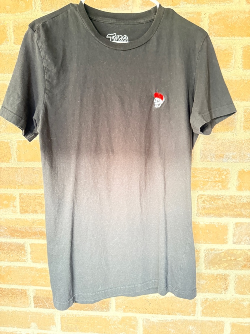 Black Short Sleeve Men's Tee with Small Embroidered Logo